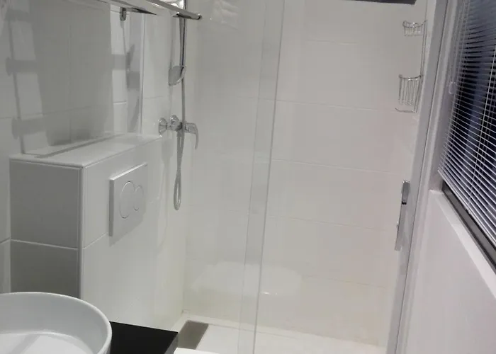 Homestay Mansion Victorine *